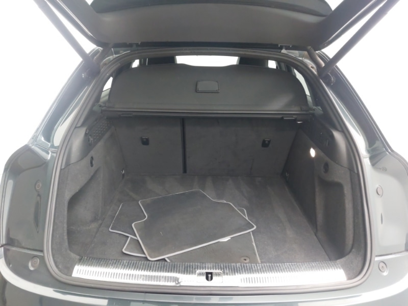 Used Audi Q3 2018 for sale - 77922435: Photo 8