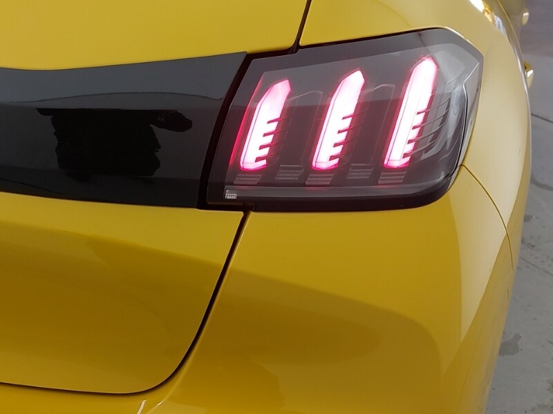 Used Peugeot 208 2023 for sale - 77907702: Photo 14