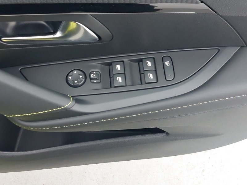 Used Peugeot 208 2025 for sale - 76418763: Photo 13