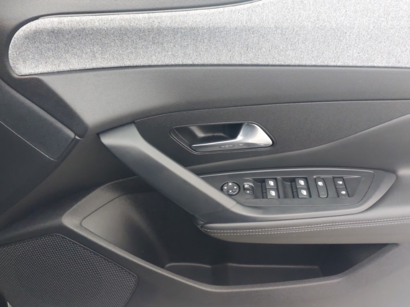 Used Peugeot 308 2023 for sale - 77956644: Photo 16