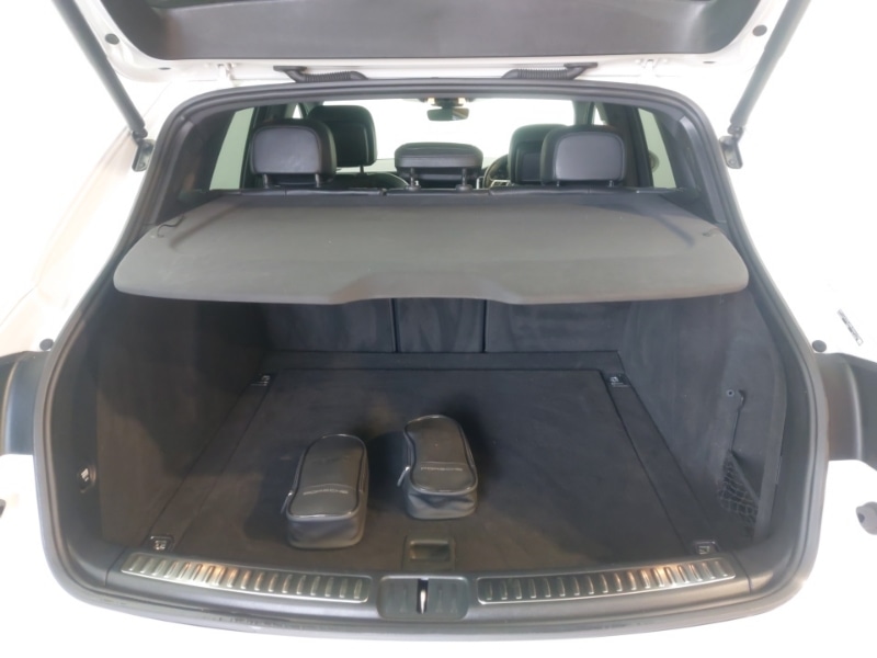 Used Porsche Macan 2020 for sale - 76289259: Photo 8