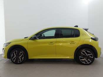 Used Peugeot 208 2025 for sale - 77012582: Photo