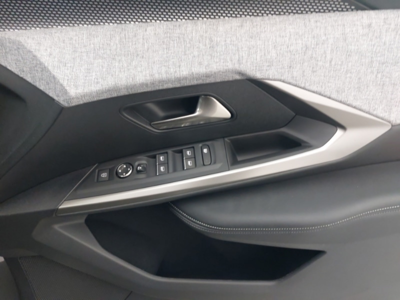 Used Peugeot 3008 2025 for sale - 76440236: Photo 16