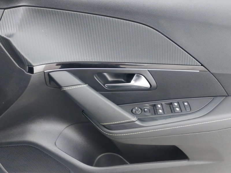 Used Peugeot 208 2025 for sale - 77015042: Photo 16