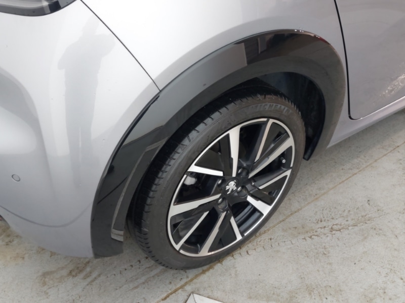 Used Peugeot 208 2023 for sale - 77311735: Photo 13