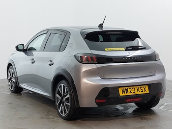 Used Peugeot 208 2023 for sale - 77311735: Photo