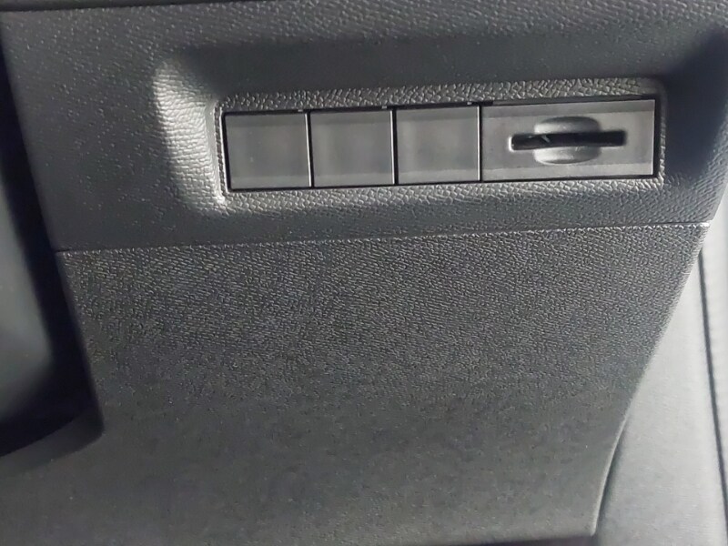 Used Peugeot 308 2024 for sale - 76567349: Photo 13