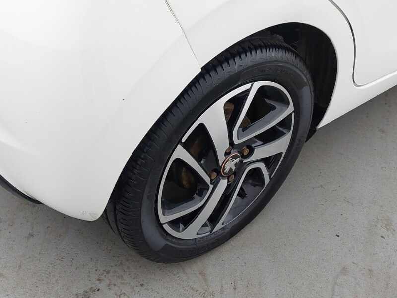 Used Peugeot 108 2016 for sale - 77678201: Photo 13