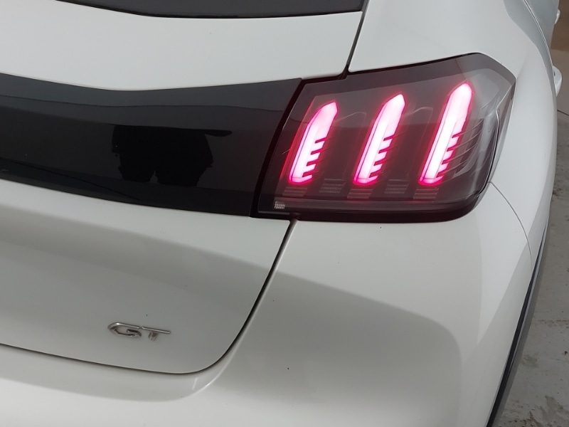 Used Peugeot 208 2021 for sale - 77318760: Photo 14