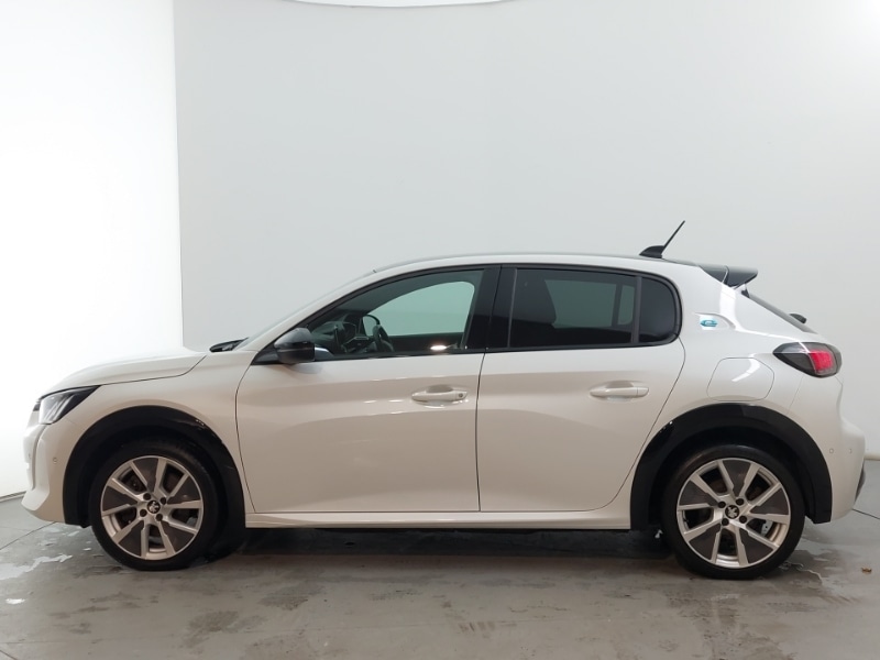 Used Peugeot 208 2021 for sale - 77318760: Photo 4