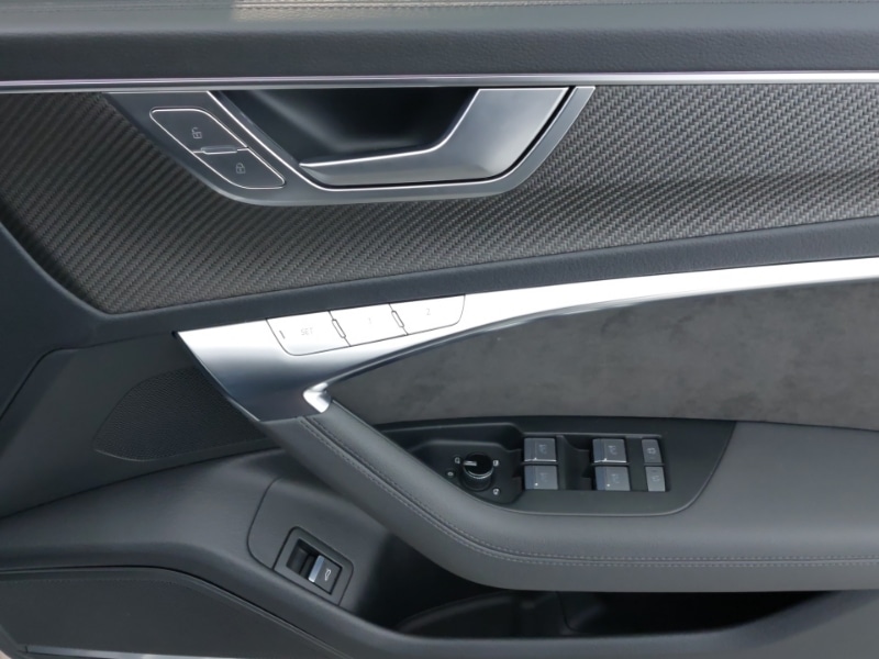 Used Audi RS6 2021 for sale - 77130214: Photo 16