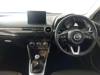 Used Mazda Mazda2 2023 for sale - 79044258: Photo
