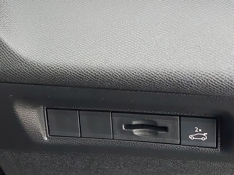 Used Peugeot 408 2024 for sale - 78203112: Photo 17