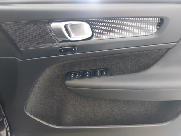 Used Volvo XC40 2024 for sale - 75486144: Photo 16