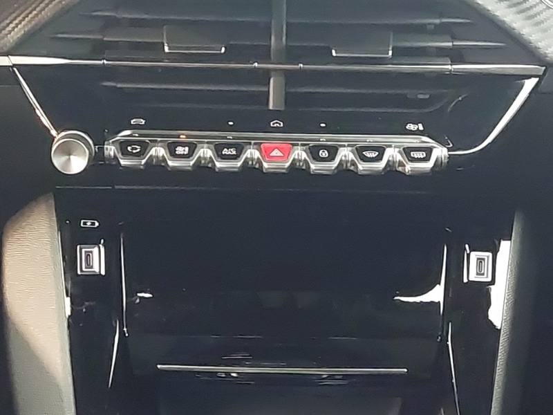 Used Peugeot 2008 2025 for sale - 76498175: Photo 11