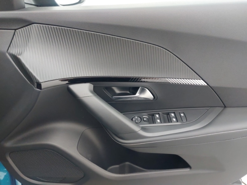 Used Peugeot 2008 2025 for sale - 76498175: Photo 16