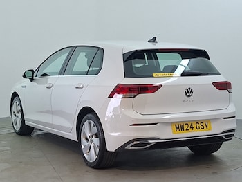Used Volkswagen Golf 2024 for sale - 79356821: Photo