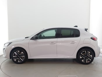 Used Peugeot 208 2025 for sale - 76108260: Photo 4
