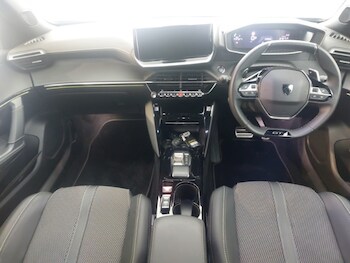 Used Peugeot 2008 2024 for sale - 75837663: Photo