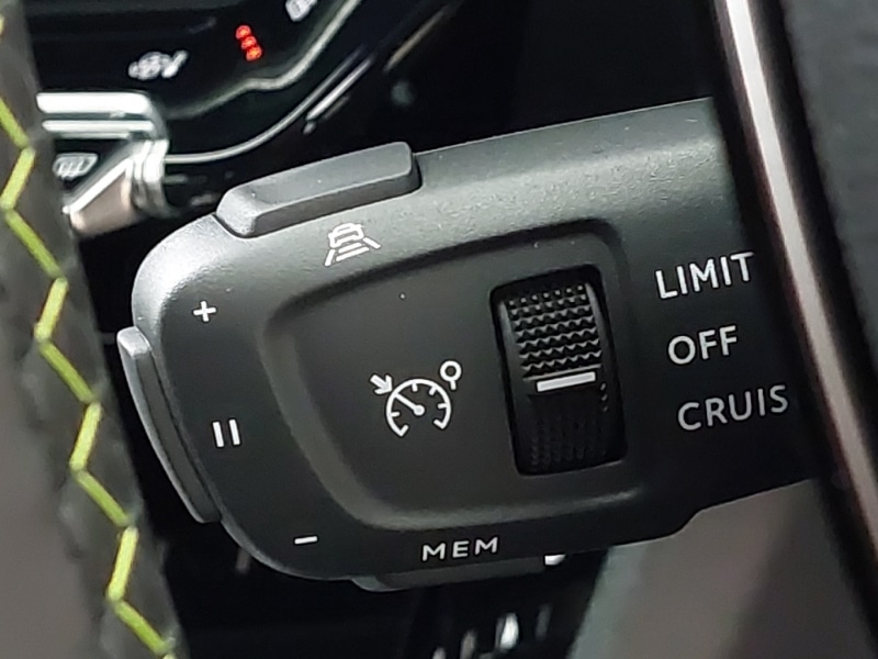 Used Peugeot 2008 2025 for sale - 76721404: Photo 18