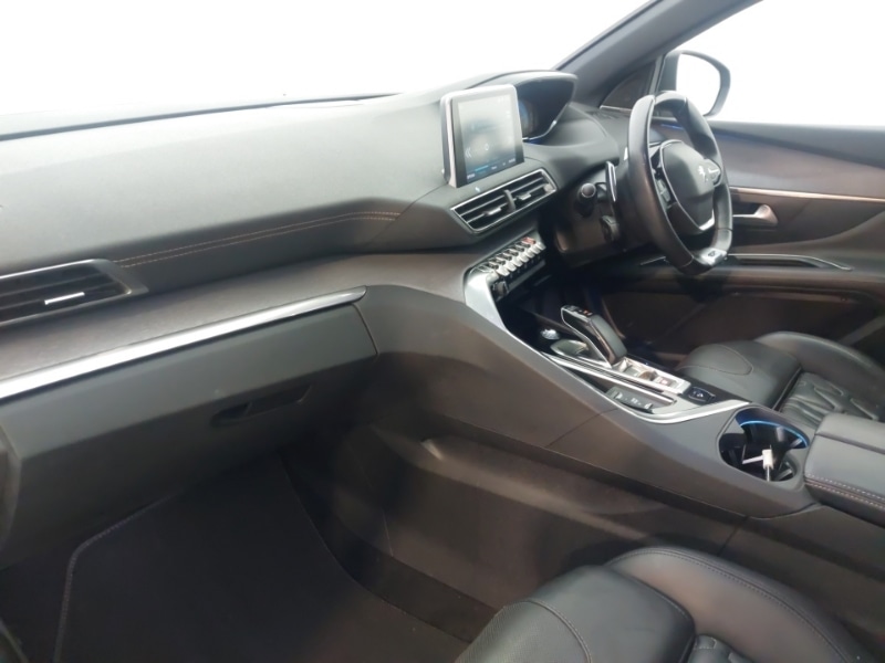 Used Peugeot 3008 2020 for sale - 76583733: Photo 5