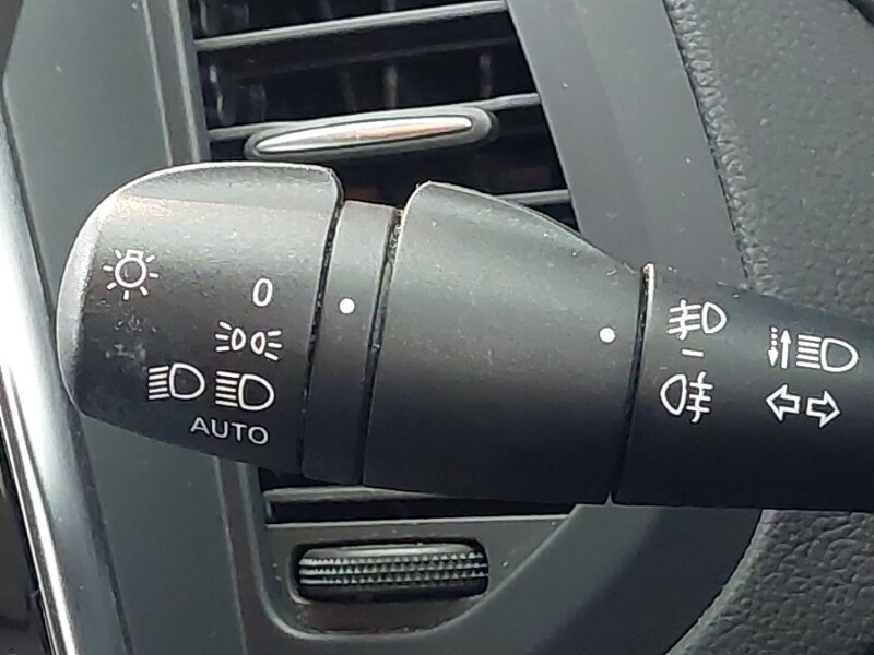 Used Renault Captur 2018 for sale - 77630208: Photo 19