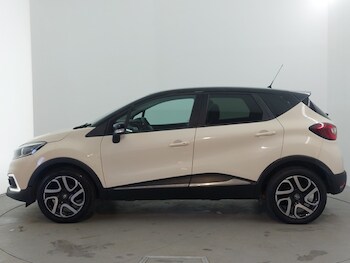 Used Renault Captur 2018 for sale - 77630208: Photo