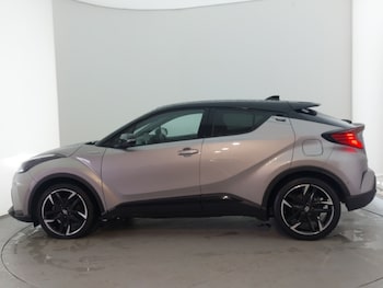 Used Toyota C-HR 2022 for sale - 75326758: Photo