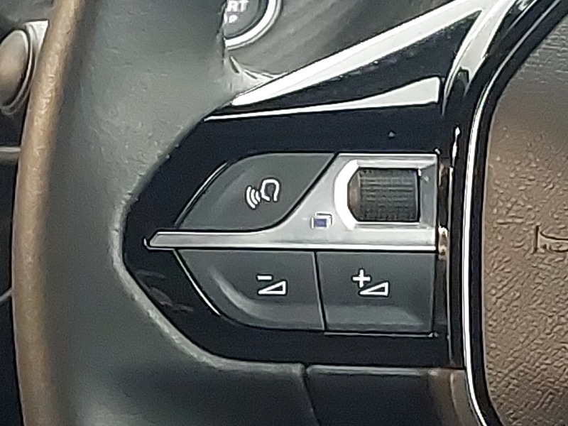 Used Peugeot 2008 2024 for sale - 76771497: Photo 10