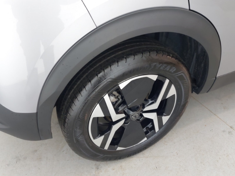 Used Peugeot 2008 2024 for sale - 76771497: Photo 13