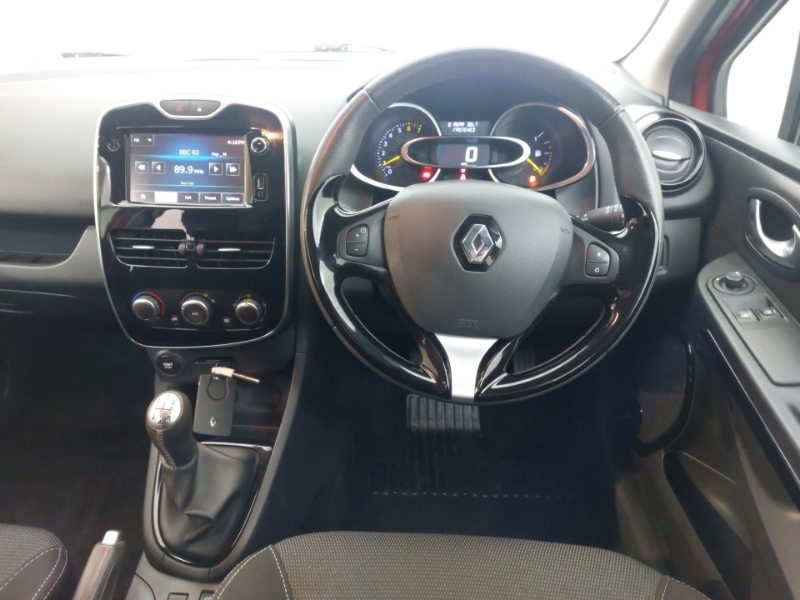 Used Renault Clio 2015 for sale - 77837637: Photo 7