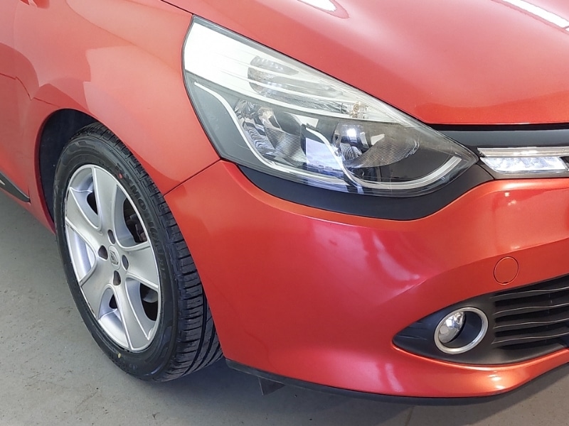 Used Renault Clio 2015 for sale - 77837637: Photo 9