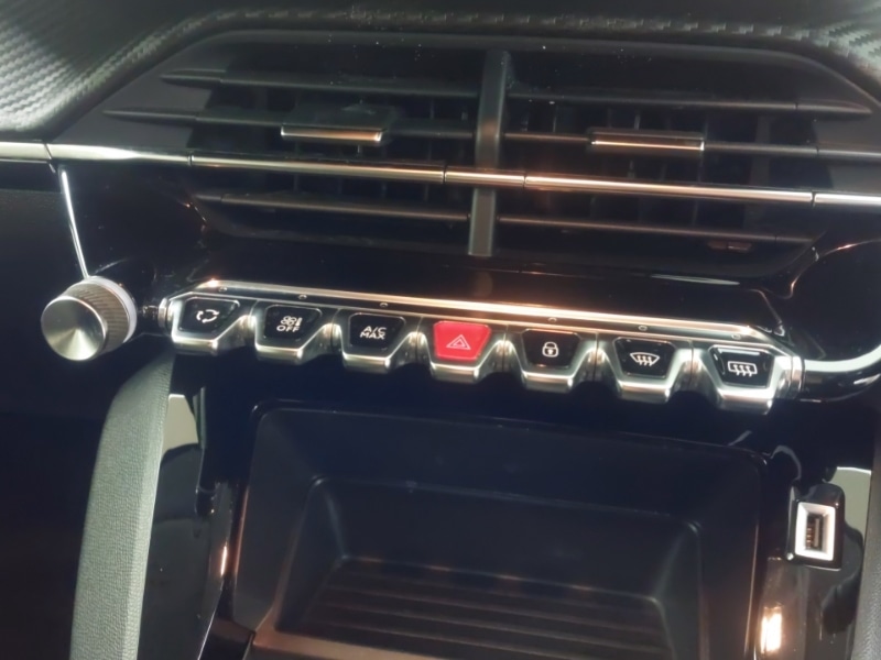 Used Peugeot 208 2022 for sale - 77439235: Photo 15