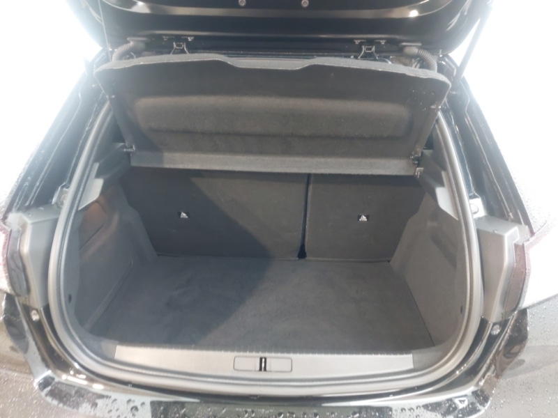 Used Peugeot 208 2022 for sale - 77439235: Photo 8