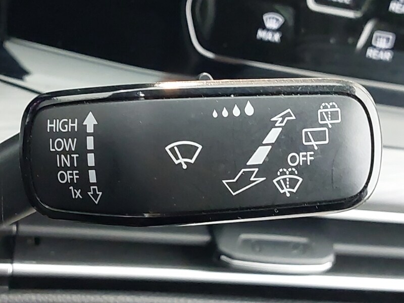 Used Volkswagen Golf 2020 for sale - 76628984: Photo 19