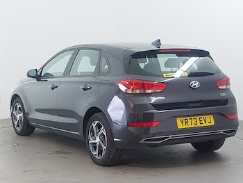 Used Hyundai i30 2023 for sale - 78656282: Photo