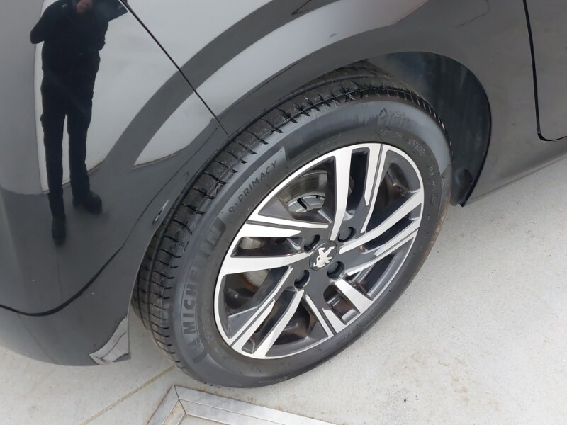 Used Peugeot 208 2023 for sale - 77062657: Photo 13