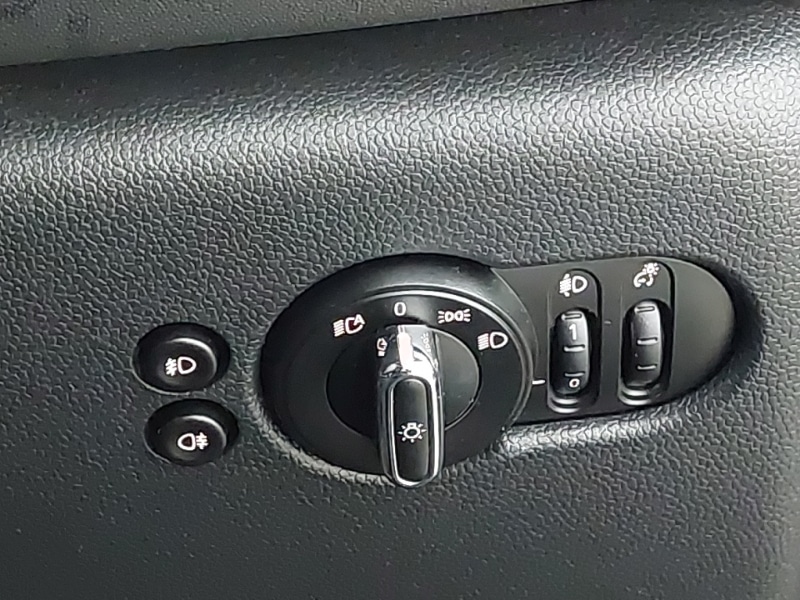 Used MINI Hatch 2019 for sale - 77454233: Photo 17