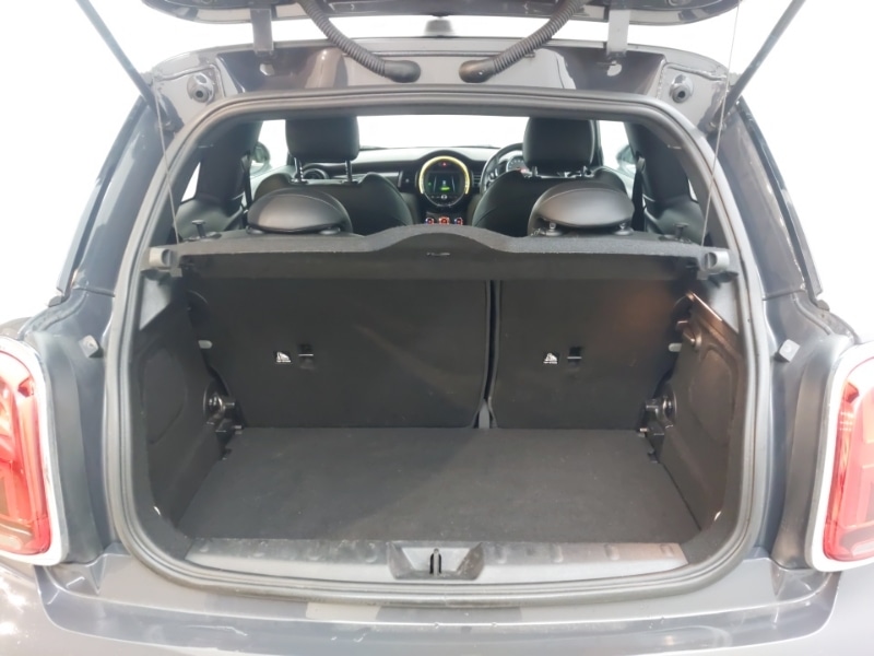 Used MINI Hatch 2019 for sale - 77454233: Photo 8