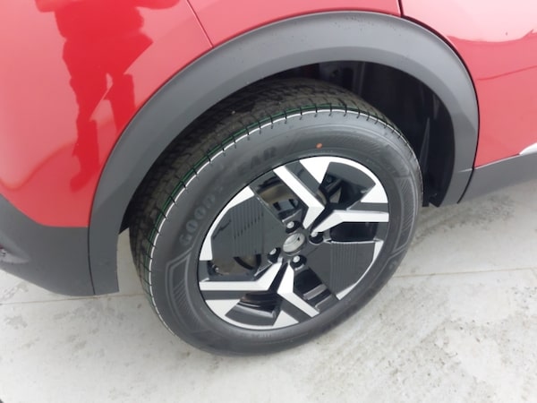 Used Peugeot 2008 2025 for sale - 76199452: Photo 13
