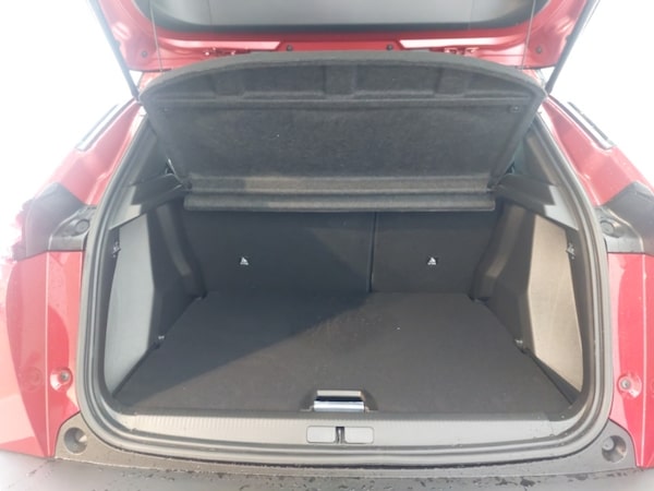 Used Peugeot 2008 2025 for sale - 76199452: Photo 8