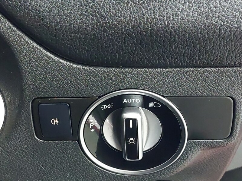 Used Mercedes-Benz GLA 2020 for sale - 76335977: Photo 17