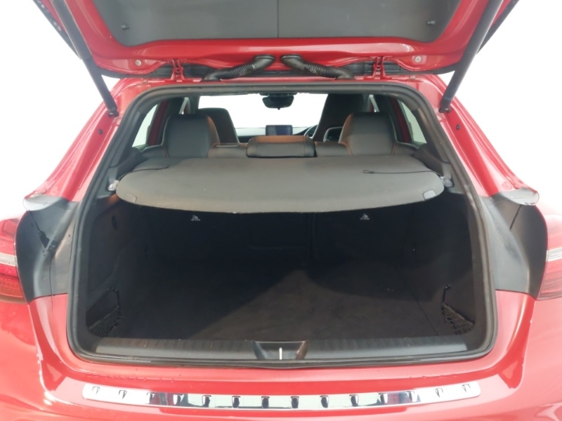 Used Mercedes-Benz GLA 2020 for sale - 76335977: Photo 8