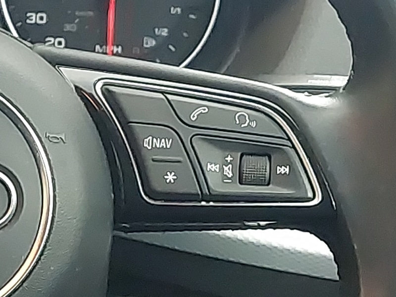 Used Audi Q2 2018 for sale - 77352840: Photo 11