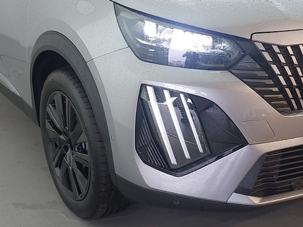 Used Peugeot 2008 2025 for sale - 76301856: Photo 9