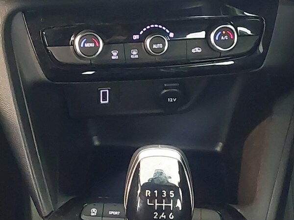 Used Vauxhall Corsa 2023 for sale - 76213158: Photo 11