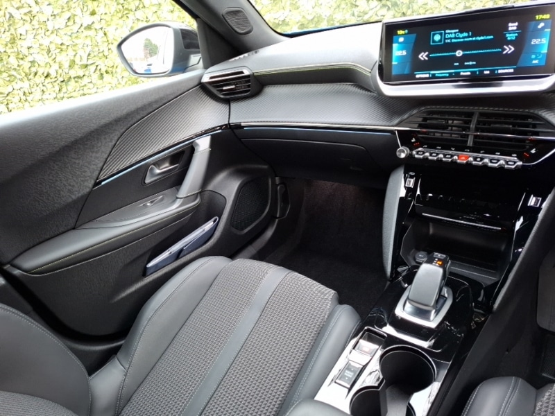 Used Peugeot 2008 2021 for sale - 78118221: Photo 11