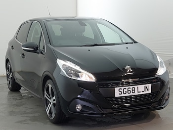 Used Peugeot 208 2018 for sale - 76150742: Photo