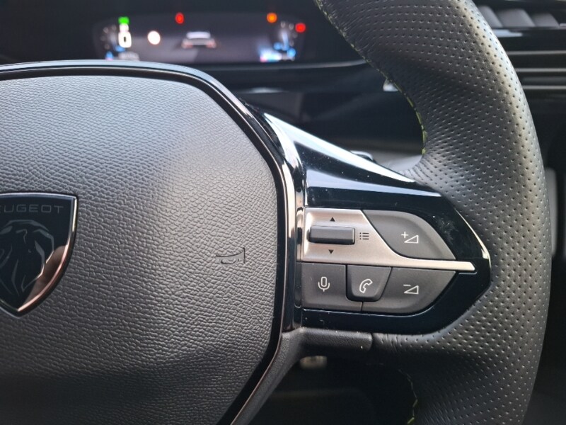 Used Peugeot 308 2023 for sale - 78211511: Photo 13