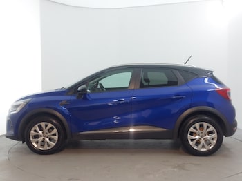 Used Renault Captur 2020 for sale - 76656746: Photo